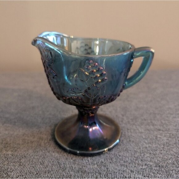 Indiana Carnival Glass, Blue Creamer and Sugar Set in Harvest Grape (No Tray) - Picture 5 of 6